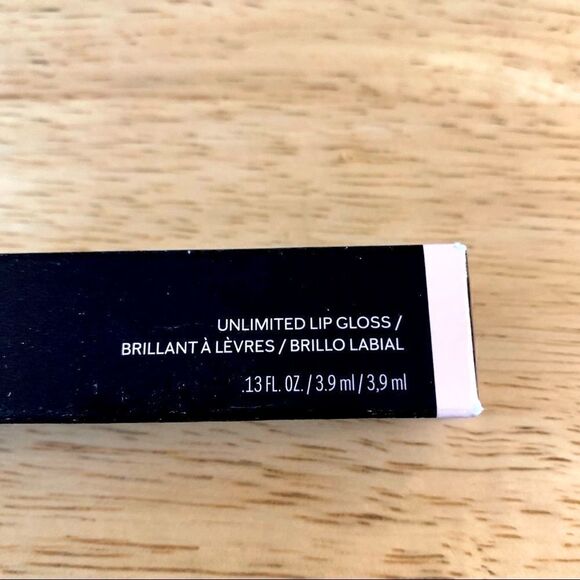 NWT Mary Kay Pink Ballerina Unlimited Lip Gloss New in Box .13 oz - Picture 4 of 4